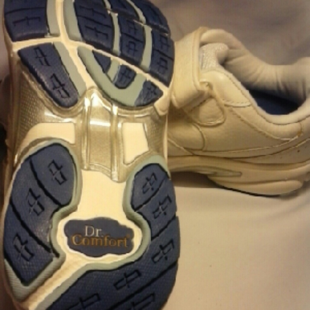 Dr. Comfort Spirit Sneakers New with box